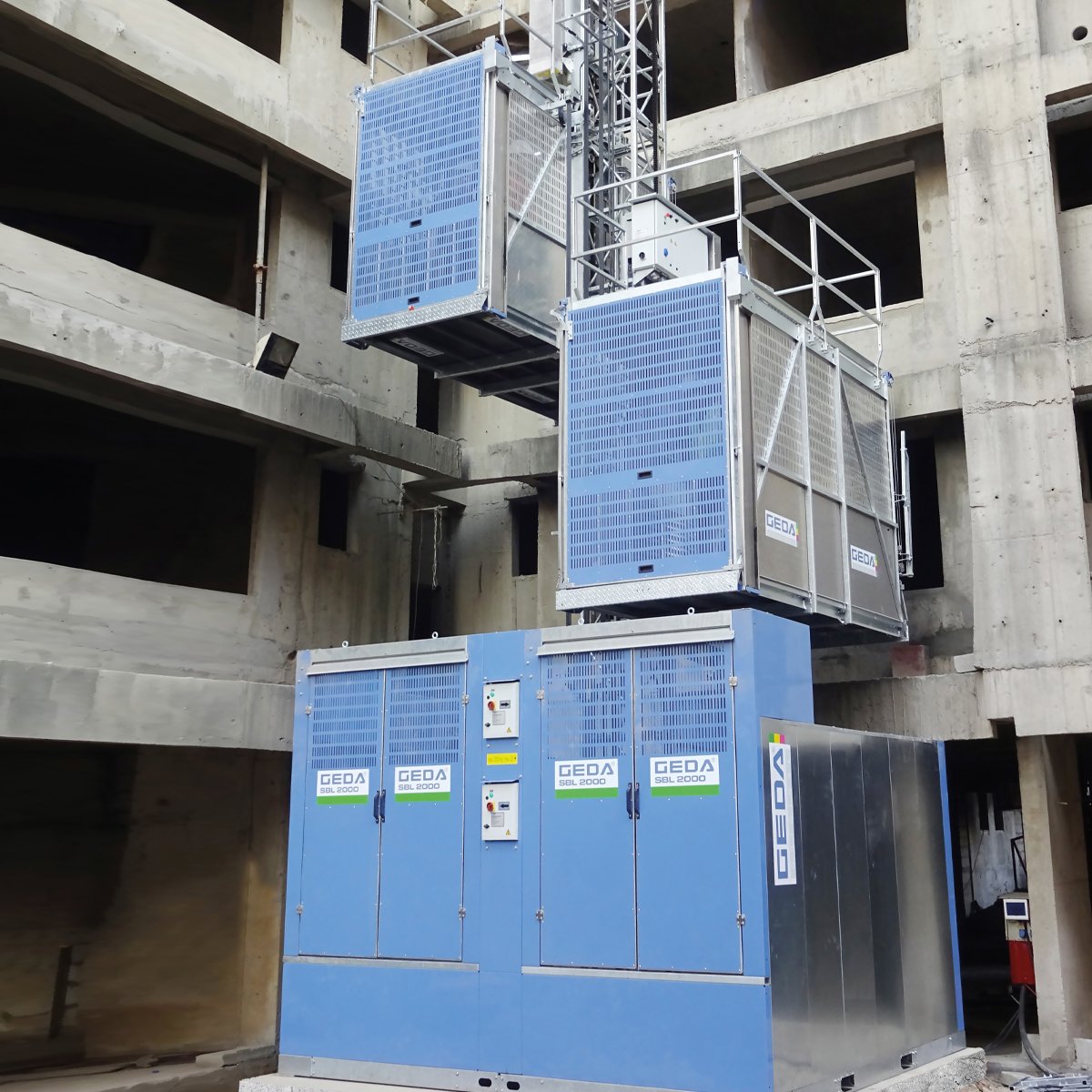 GEDA SBL 2000 Construction Hoist